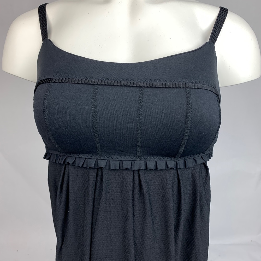LULULEMON Yoga Workout Top Black Shirt size 6